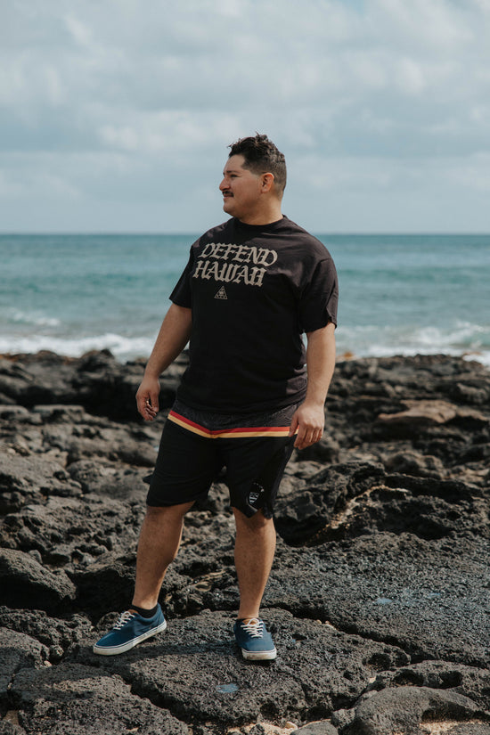 NIGHT MARCH Premium Tee